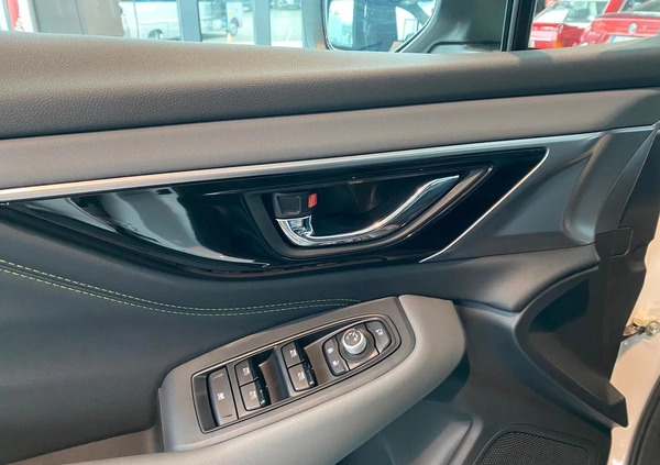 Subaru Outback cena 209999 przebieg: 10, rok produkcji 2023 z Czarne małe 352